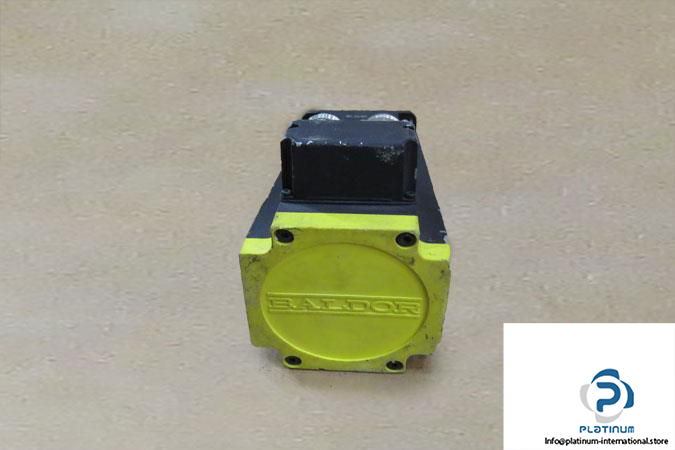 baldor-bsm80n-350ca0-ac-servo-motor3_675x450