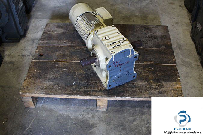 sew-s67-dt80k6_bmg-helical-worm-gearmotor-2