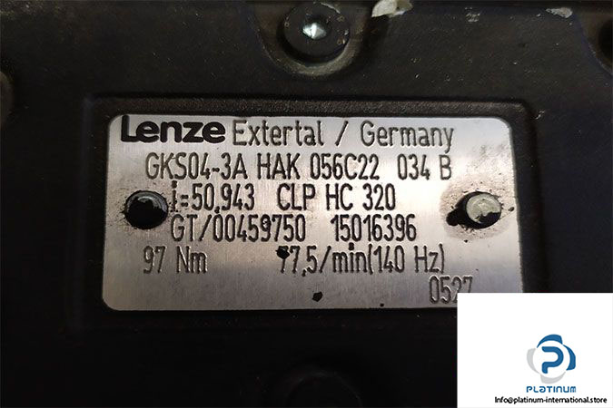 lenze-mdskars056-22-servo-motor-with-gear-gks04-3a-1