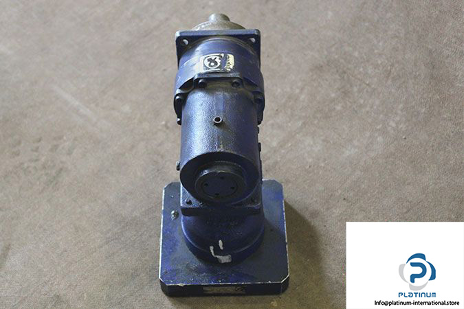 alpha-spk-075-mf2-14-031-000-1k00-hypoid-gearboxes-2