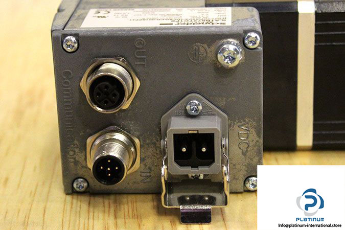 schneider-ila1b572tc1f0-integrated-drive-ila-with-servo-motor-3