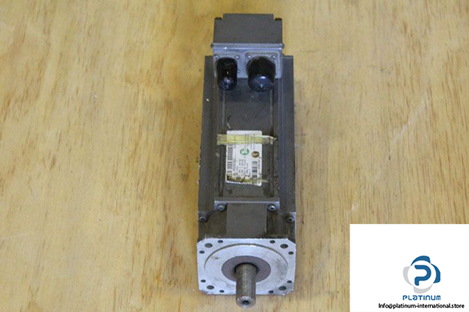 control-techniques-dynamics-r95dsc300c-servo-motor-1