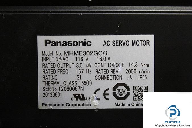panasonic-mhme302gcg-ac-servo-motor5_675x450