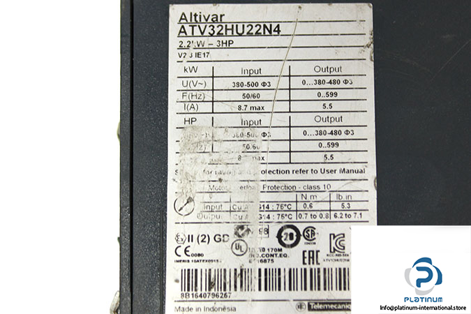 telemecanique-atv32hu22n4-variable-speed-drive-2