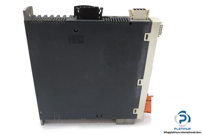 schneider-lxm32cd18n4-motion-servo-drive3_675x450