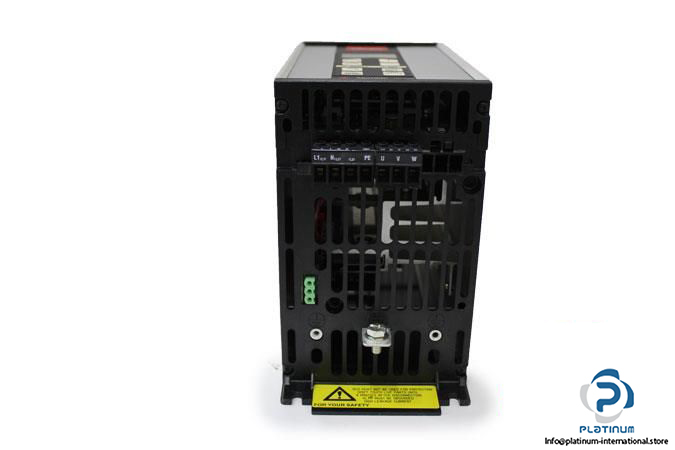 danfoss-vlt-2010-195h3101-frequency-converter5_675x450
