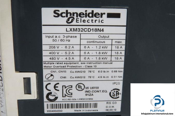 schneider-lxm32cd18n4-motion-servo-drive6_675x450