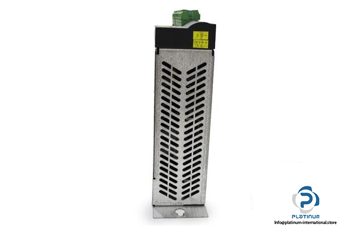 elau-max-4-11-03-016-08-0-0-00-pacdrive-controller3_675x450