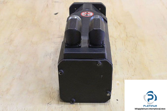 abb-8c133000ya02se3mb-servo-motor-2