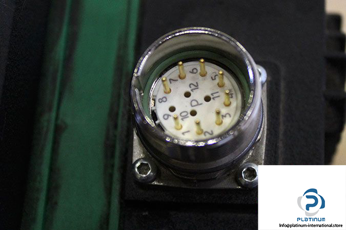 control-techniques-115umd301cacaa-brushless-ac-servo-motor-2