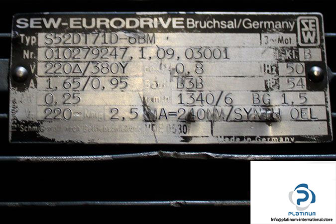 sew-s52dt71d-6bm-helical-worm-gearmotor-3