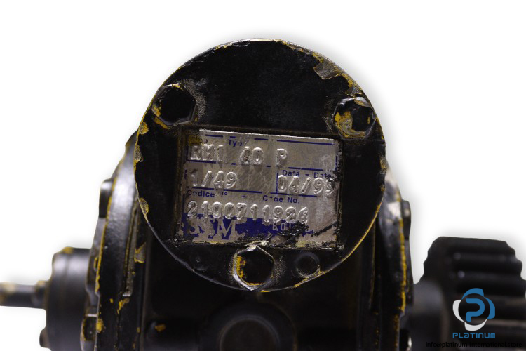 leeson-E56-9-gear-motor(used)-1