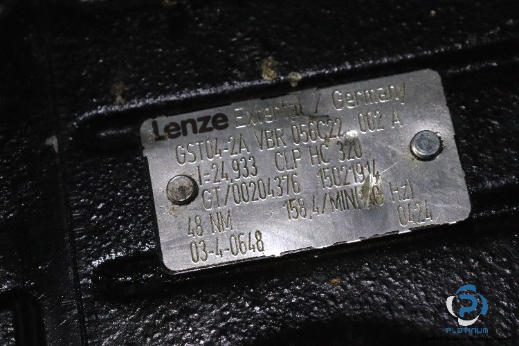 lenze-MDSKARS056-22-servo-motor-with-gear(used)-3