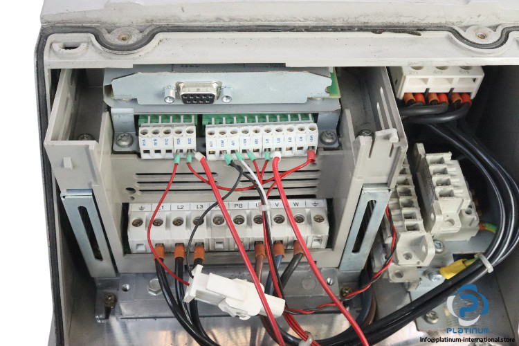 telemecanique-ATV58ESPEC0851-frequency-inverter-(used)-4