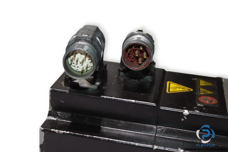 stober-EK502UMOM140-servomotor(used)-1