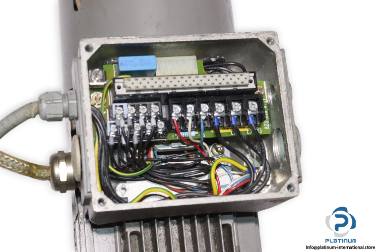 sew-SA47TDT80K4BMGHRMM05-helical-worm-gearmotor(used)-4