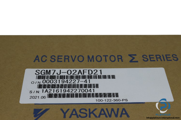 yaskawa-SGM7J-02AFD21-ac-servo-motor-new-5