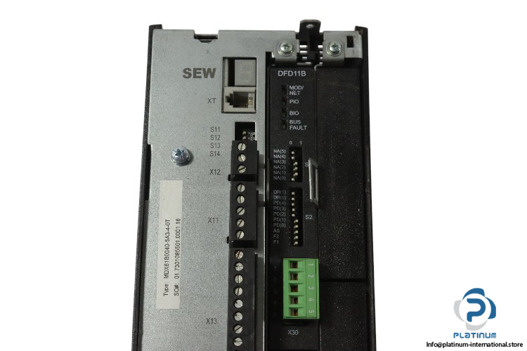 sew-MDX61-B0040-5A3-4-0T_DEH11B_DFD11B-inverter-drive-(used)-4