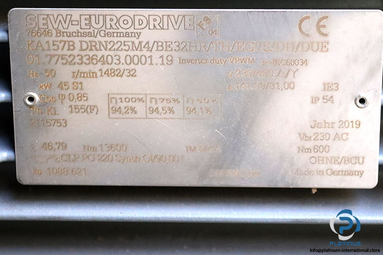 sew-KA157B-DRN225M4_BE32HR-TH_EG7S_DH_DUE-bevel-helical-gearmotor-new-2.jpg