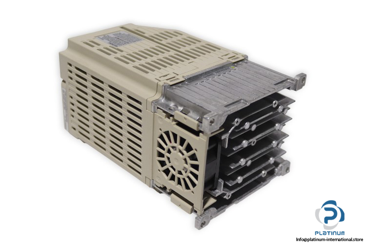 yaskawa-CIPR-GA50C4005EBAA-BAAASA-frequency-inverter-(New)-4
