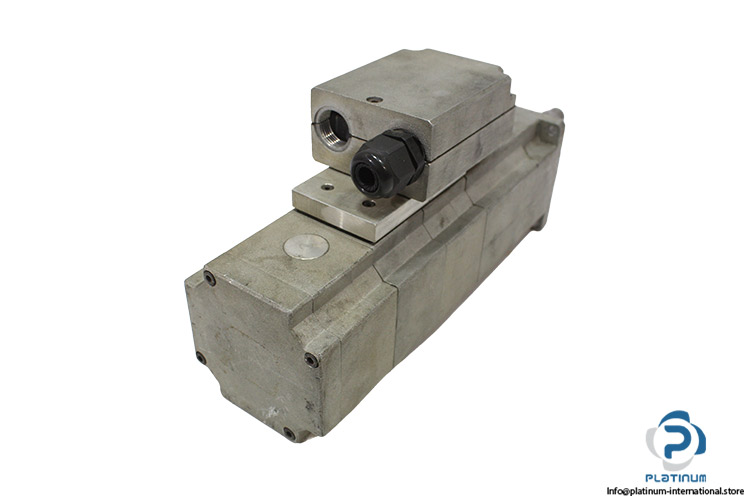 parker-SMBA8245038193M64M-brushless-servo-motor-(used)-1