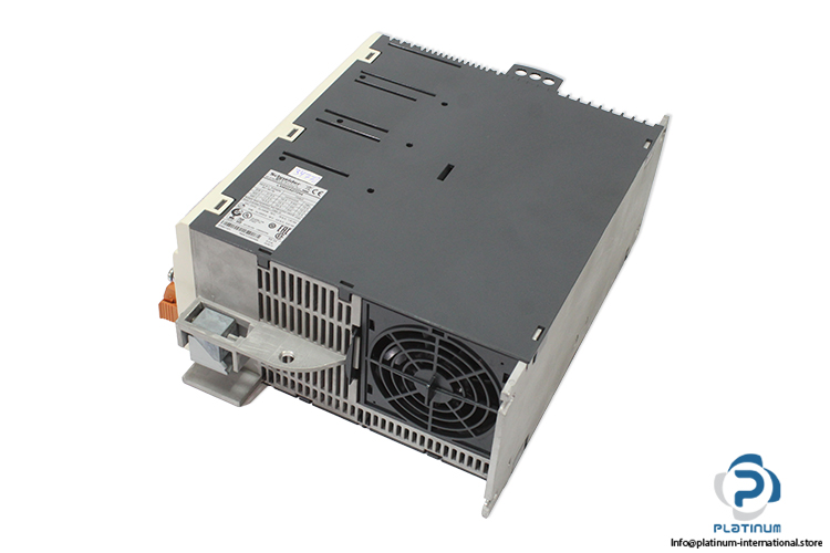 schneider-LXM32AD72N4-motion-servo-drive-(New)-3