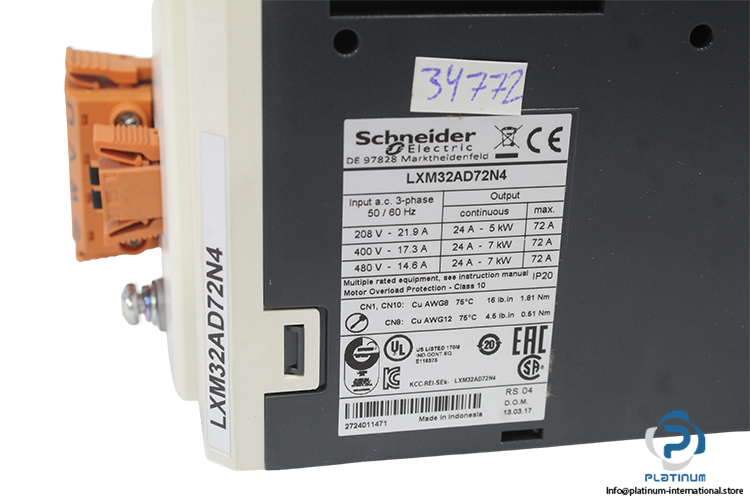 schneider-LXM32AD72N4-motion-servo-drive-(New)-4