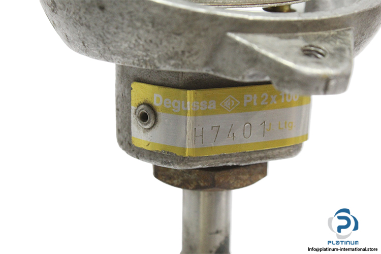 degussa-H7401-temperature-sensor-pt100-(Used)-2