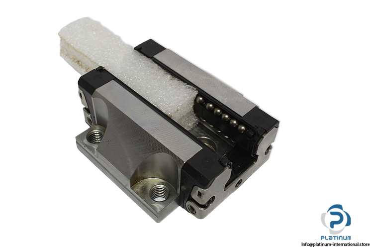 Rexroth-R165171320-ball-rail-runner-block-(used)-1