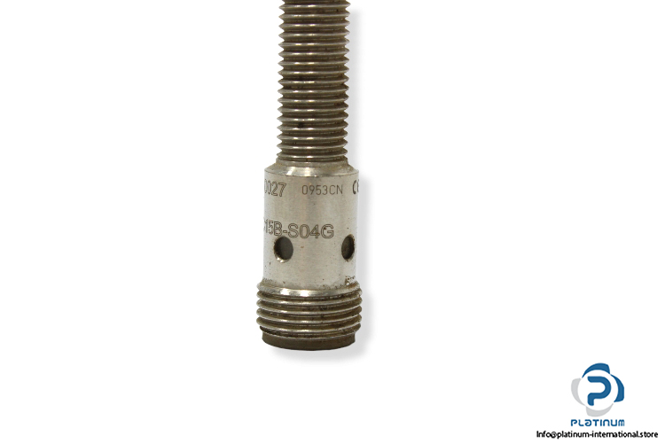 balluff-bes-m08mh1-psc15b-s04g-inductive-sensor-3