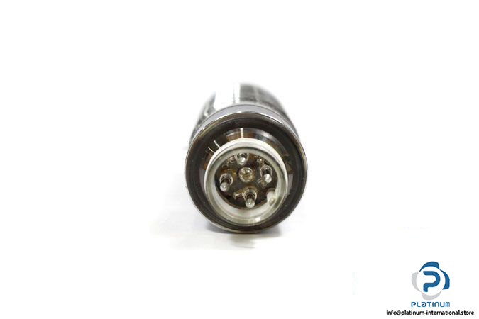 telemecanique-xsa-h10723g-inductive-proximity-sensor-5