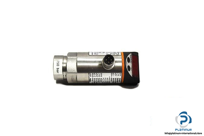 ifm-electronics-pn7021-pressure-switch3_675x450