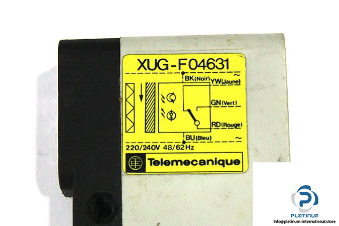 telemecanique-xug-f04631-retro-reflective-photoelectric-sensor-2