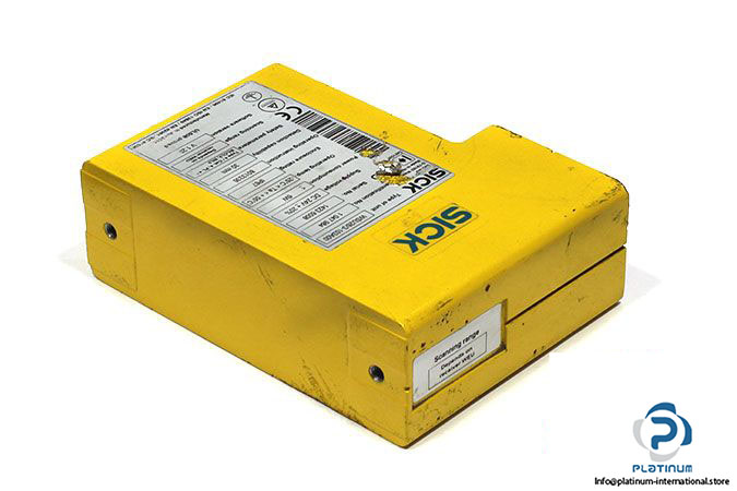 sick-wsu26_3-103a00-photoelectric-sensor-1