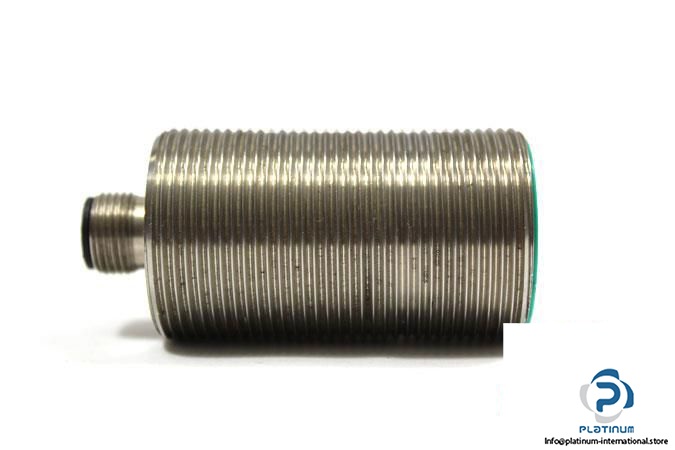 pepperlfuchs-nj10-30gm50-a2-v1-inductive-sensor3_675x450