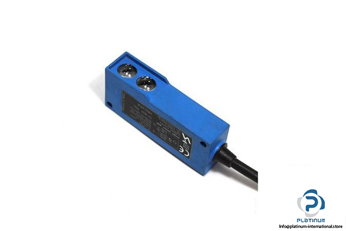 wenglor-hn22pa-photoelectric-reflex-sensor3_675x450