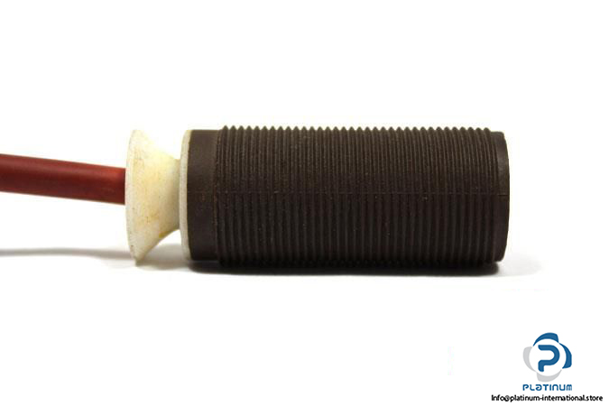 pepperlfuchs-nj8-18gk-n-150-inductive-sensor3_675x450
