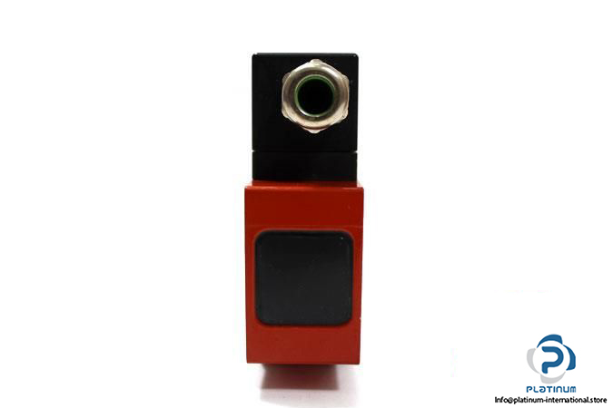 leuze-dlsp-85-s-8-bit-optical-parallel-data-transmitter5_675x450