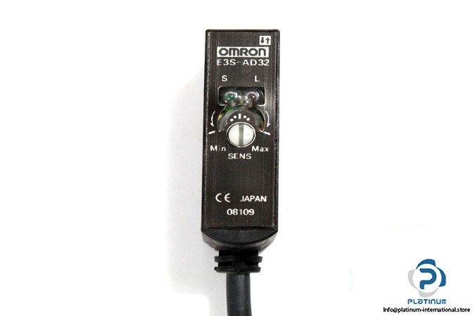 omron-e3s-ad32-photoelectric-diffuse-sensor-5