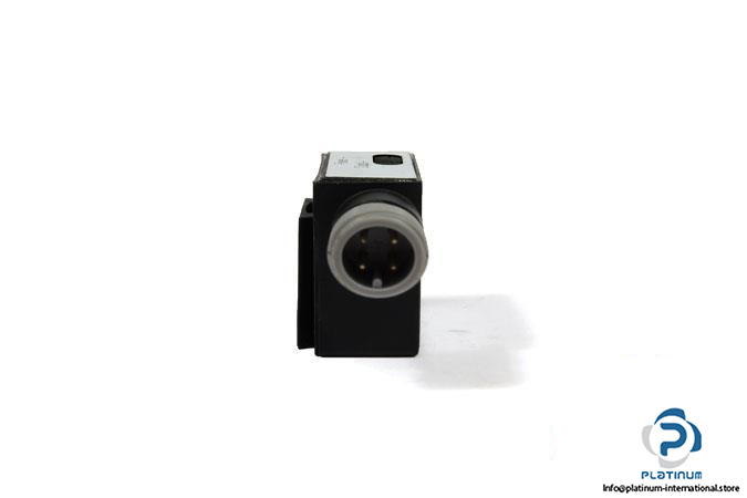 balluff-bfe-42k-ps-c-09-s4-inductive-sensor4_675x450