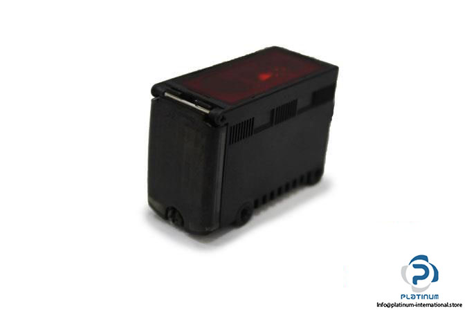 omron-e3g-l31-photoelectric-switch-sensor3_675x450