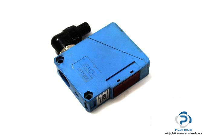 sick-wl260-s230-photoelectric-retro-reflective-sensor3_675x450