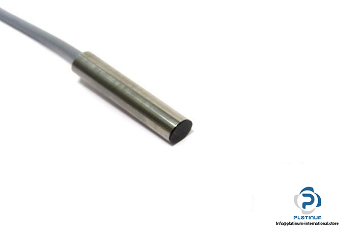 balluff-bes-516-371-e4-c-inductive-sensor-4_675x450
