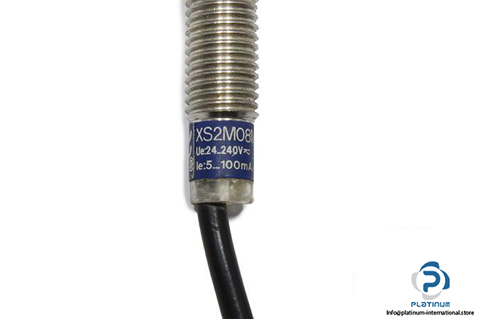 telemecanique-xs2m08ma230-inductive-sensor-3