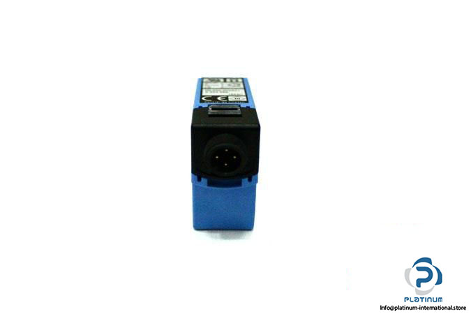 sick-wl250-2p2431-photoelectric-retro-reflective-sensor-dual-lens-6_675x450