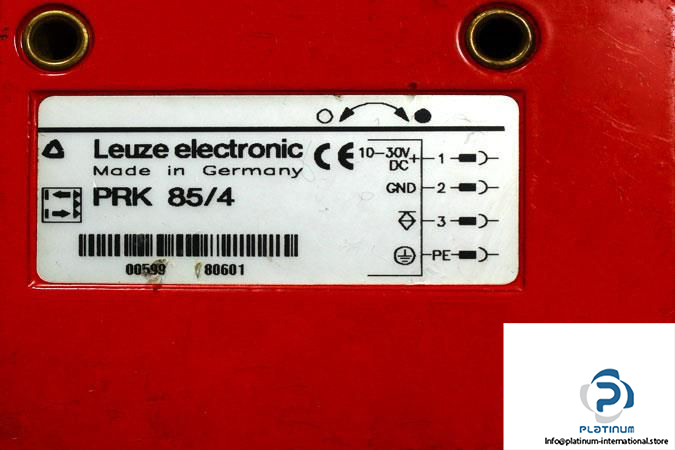leuze-prk-854-photoelectric-retro-reflective-sensor5_675x450