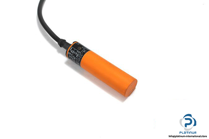ifm-ia0004-inductive-sensor-2-2