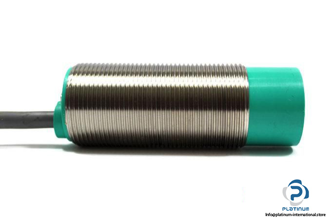 pepperlfuchs-cj10-30gm-wo-capacitive-sensor3_675x450