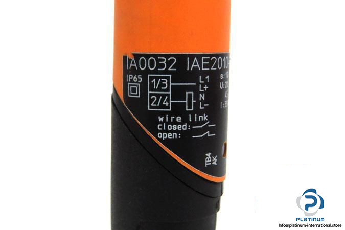ifm-ia0032-inductive-sensor7_675x450