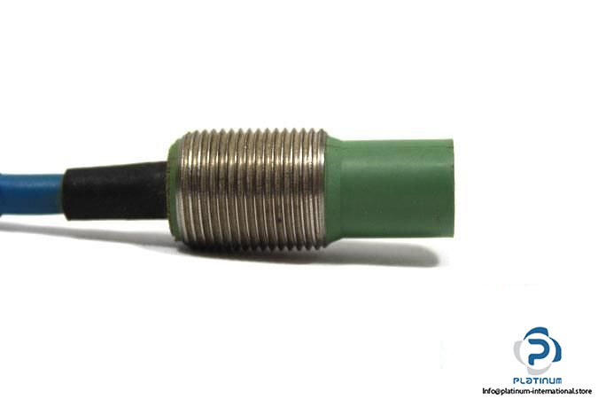 pepperlfuchs-nj5-11-n-g-inductive-sensor4_675x450